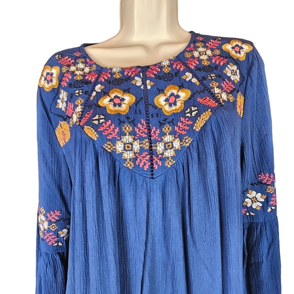 NWT Francesca's Blue Rain Waverly Floral Embroidered Boho Long Sleeve Mini Dress - Picture 15 of 16